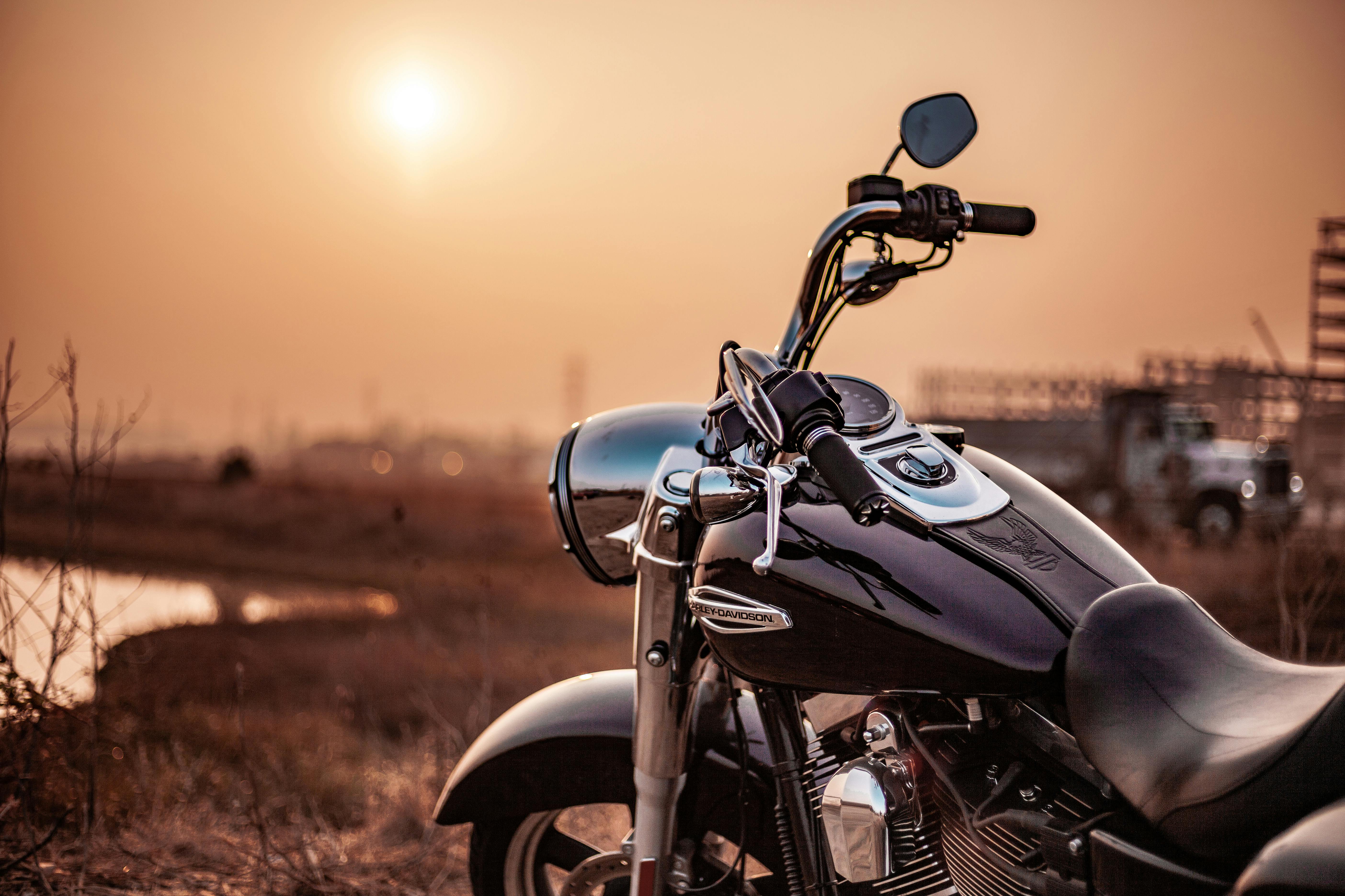 A motorcycle (motorbike) | Source: Pexels