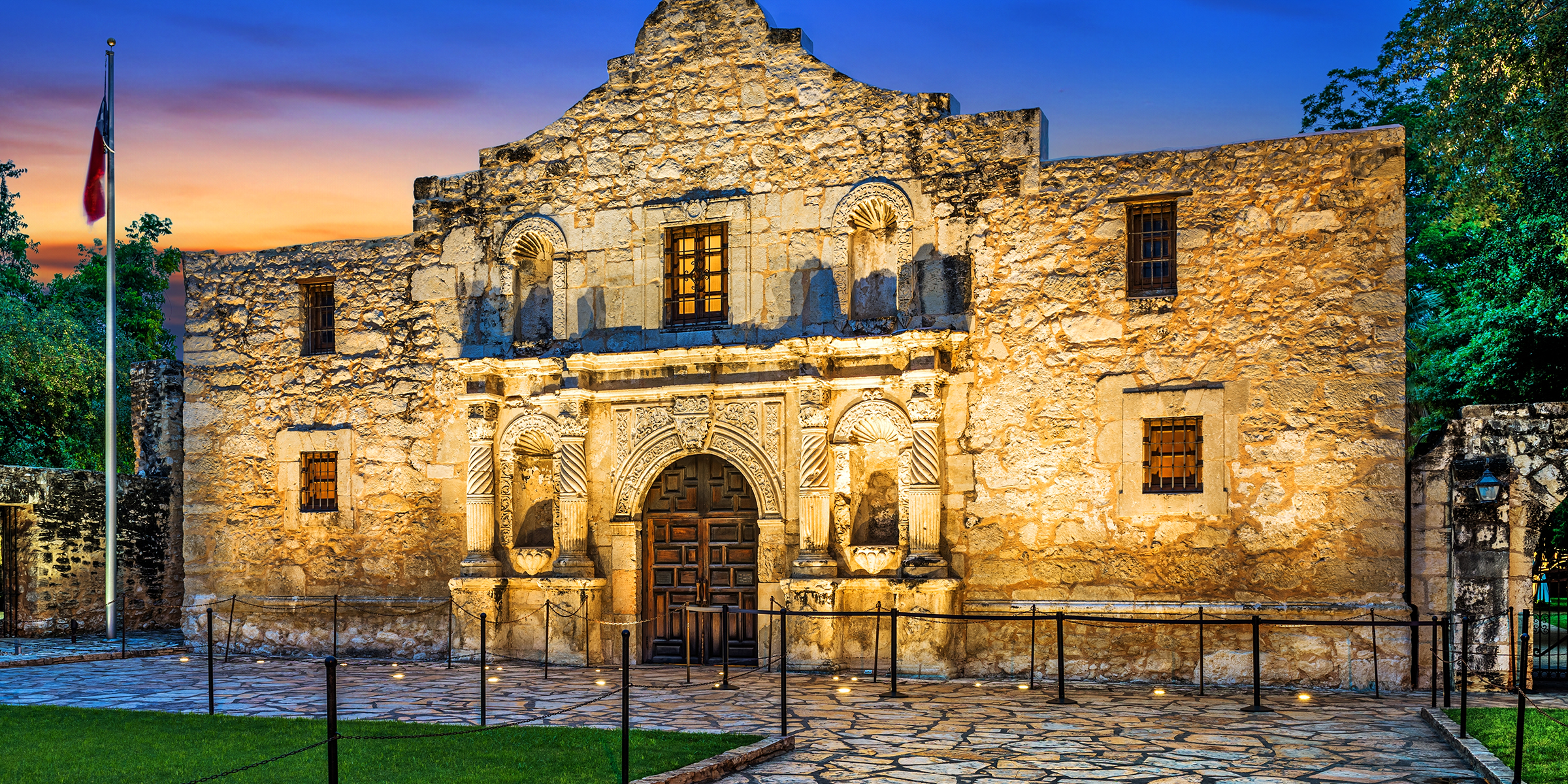 The Alamo in San Antonio, Texas | Source: Shutterstock
