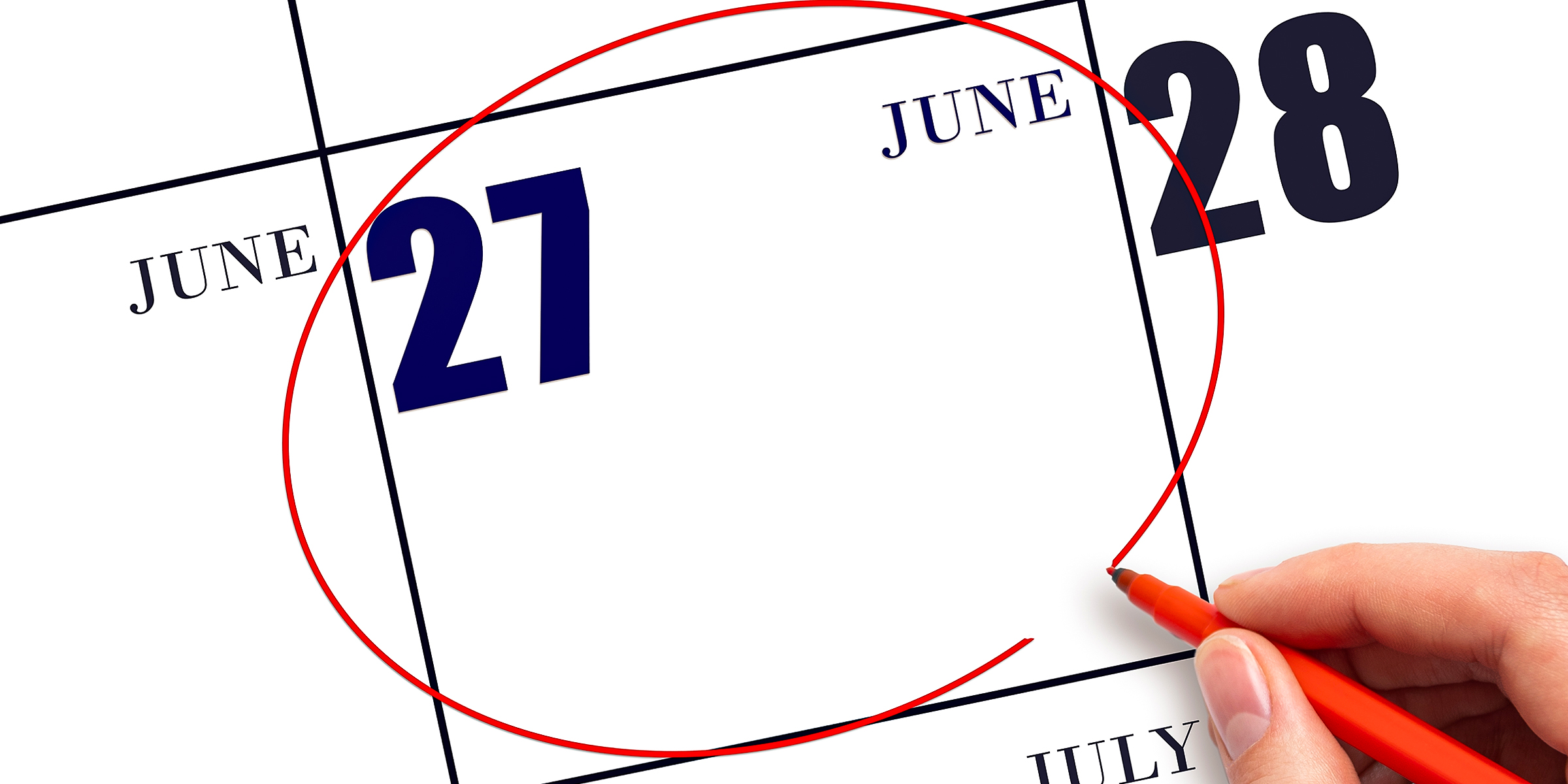 A calendar with the date June 27th circled | Source: Shutterstock