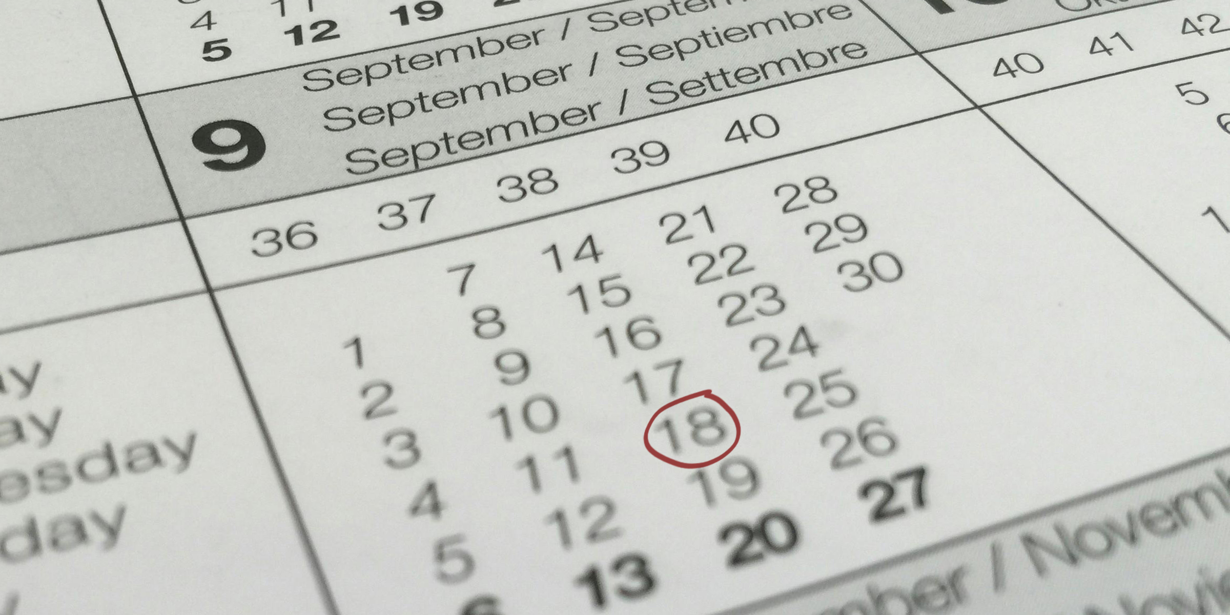 A calendar with the date September 18th circled | Source: Pexels