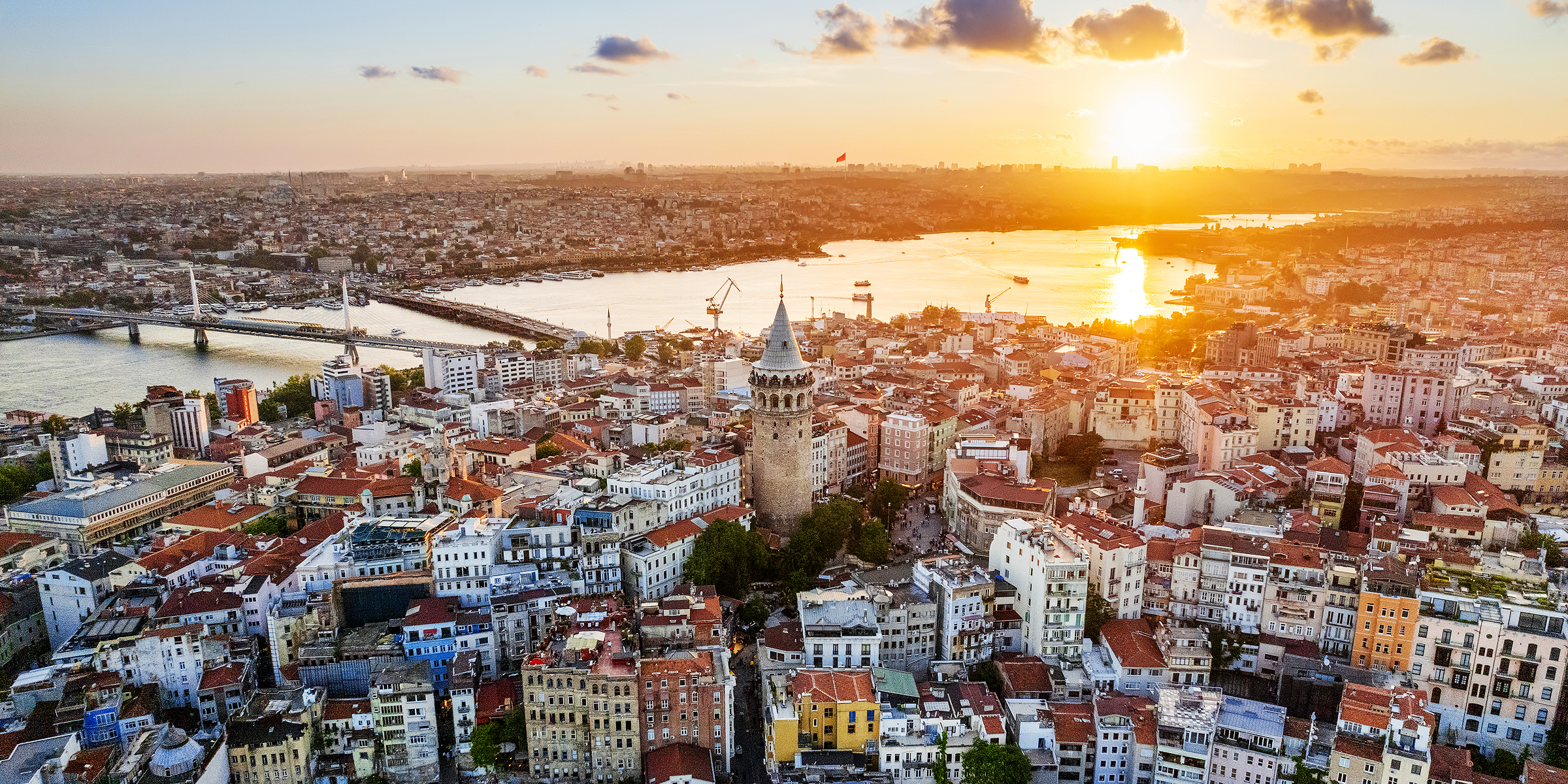Aerial view of Istanbul | Source: Freepik